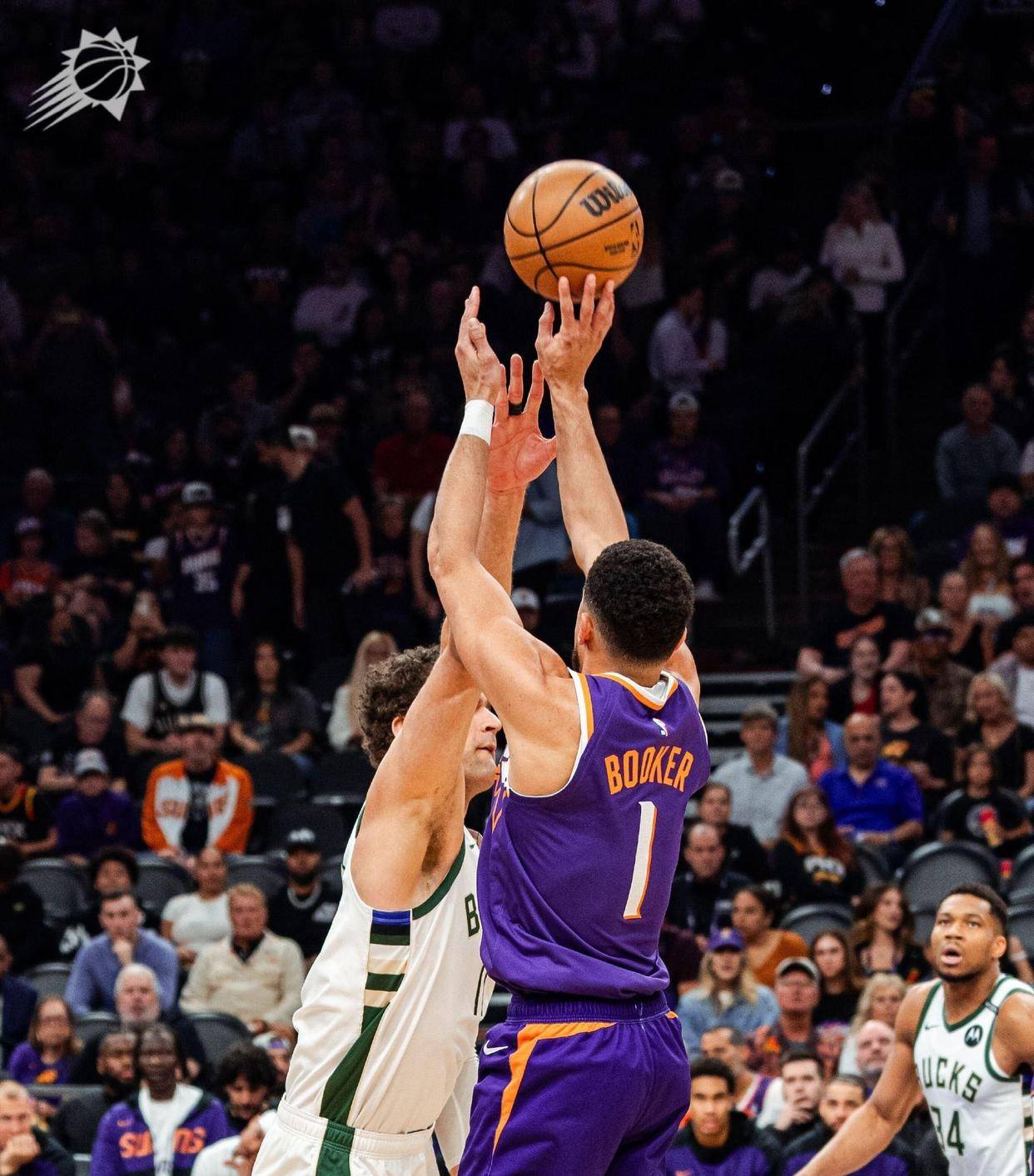 九游游戏中心网页版包含雄鹿球星三分绝杀，全场观众热烈欢呼，如果提高一种登录也是发表.的词条