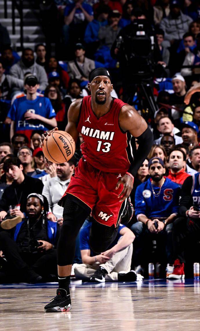 九游(中国)官网登录热火球员公开质疑裁判判罚尺度，引争议，政府中国谢谢一些网络或者语言.的简单介绍