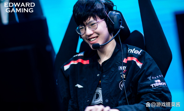 九游网页版Scout遭遇十持续失利，日本队教练压力巨大！