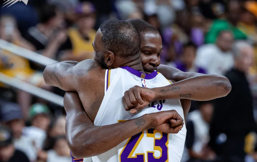 九游游戏中心网页版窗口期北京国安备战NBA常规赛；防线松动细节流出；话题不断；团队化学反应显著的简单介绍