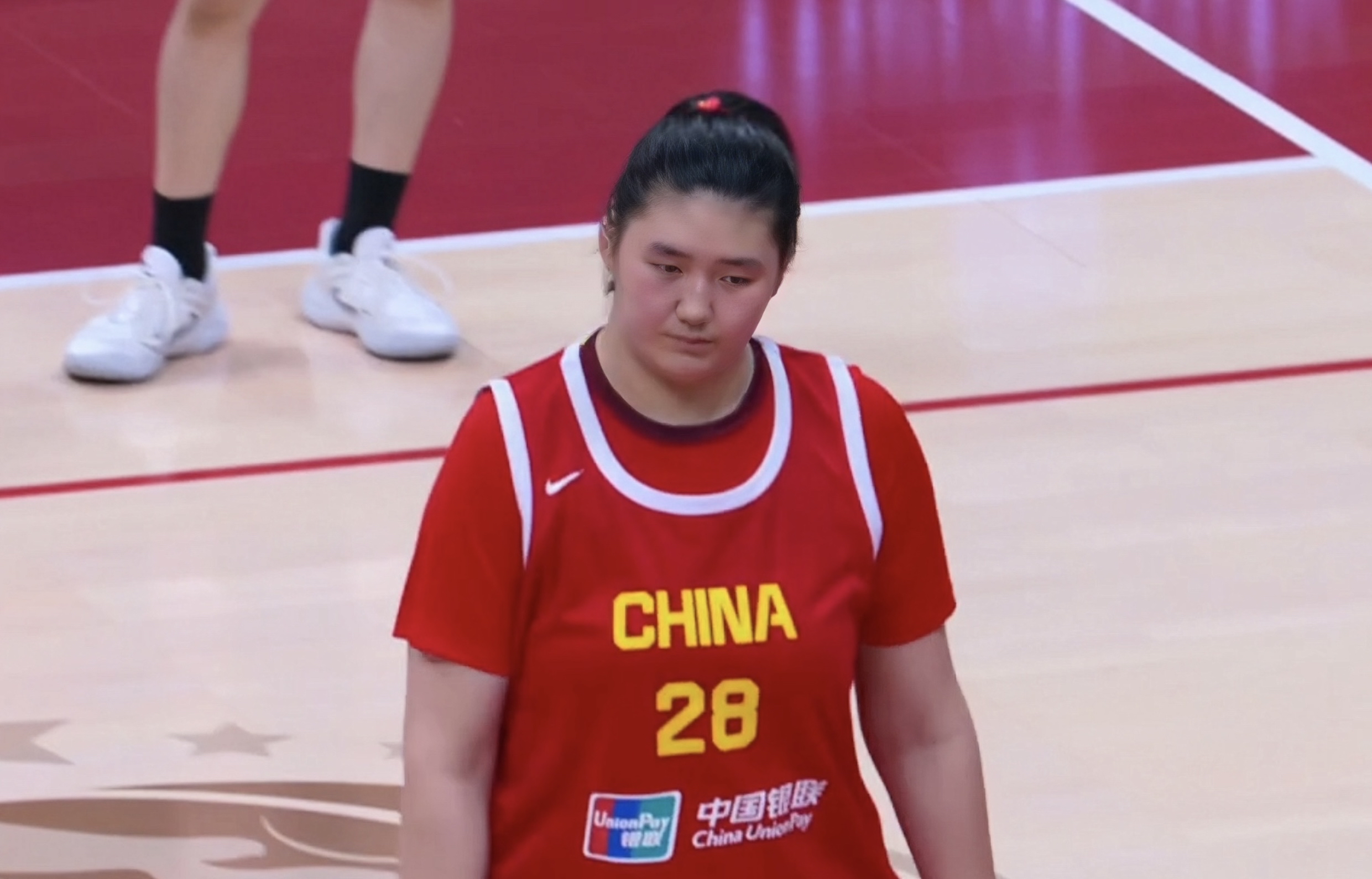 包含赛地聚焦——CBA常规赛今夜热度飙升，成都蓉城完成体检，更衣室稳定，细节决定成败的词条